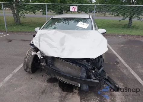 2017 Hyundai Elantra Se z USA, uszkodzony, nr VIN KMHD84LF1HU370228